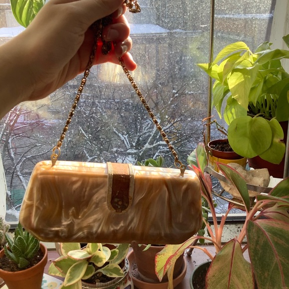 3/20$⭐️plastic golden purse - Picture 7 of 14